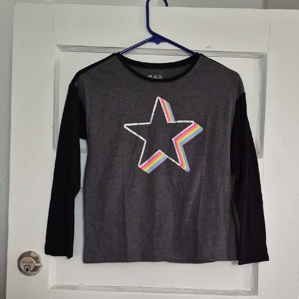 The Children's Place Girls' Gray & Black Long-Sleeve Top with Rainbow Star